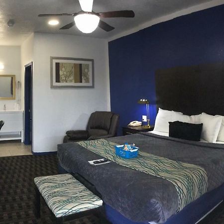 Budget Inn&Suites Oklahoma Stadt Exterior foto