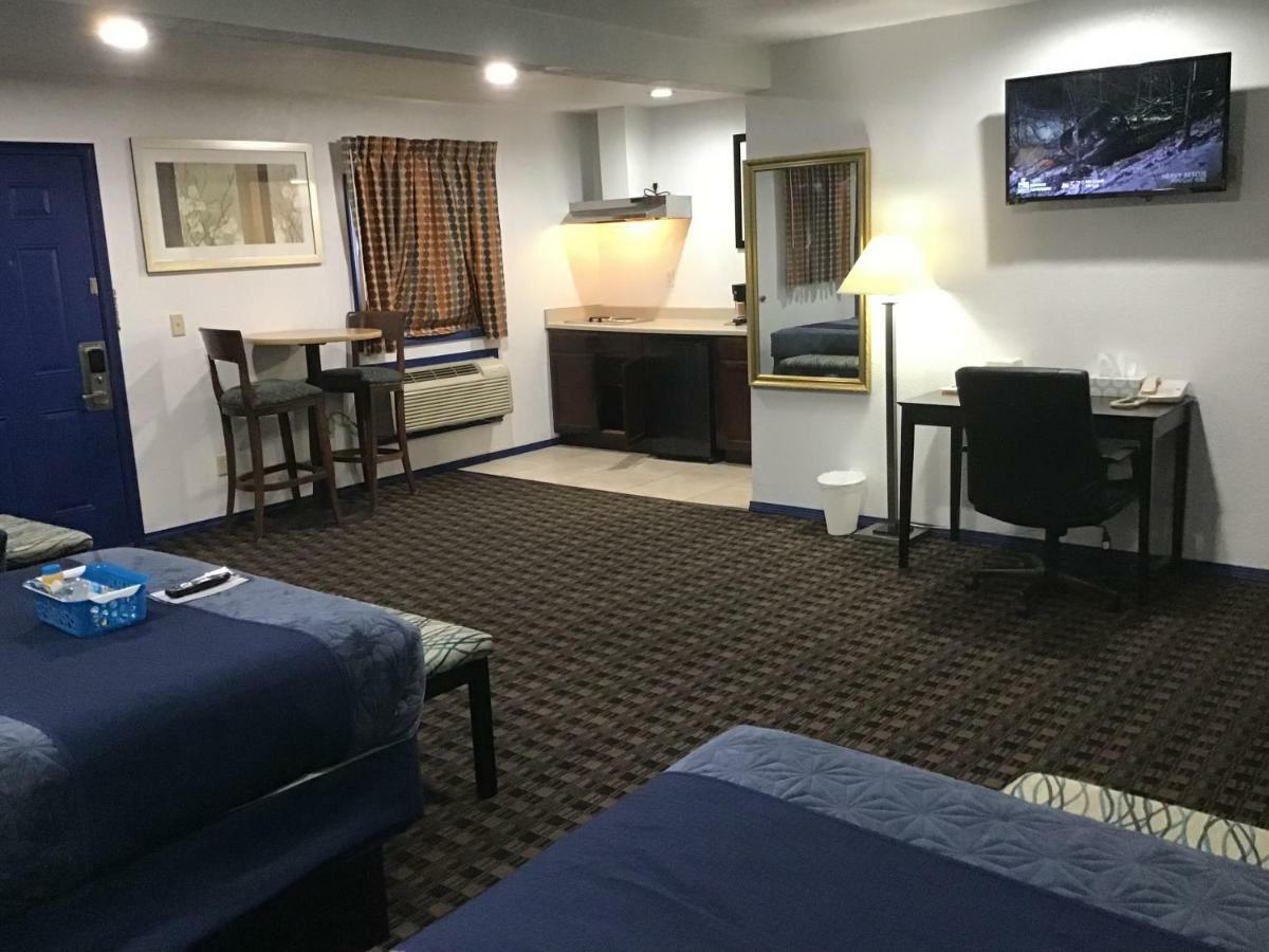 Budget Inn&Suites Oklahoma Stadt Exterior foto