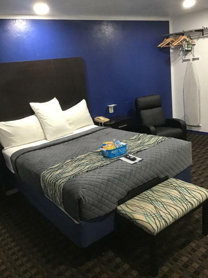 Budget Inn&Suites Oklahoma Stadt Exterior foto